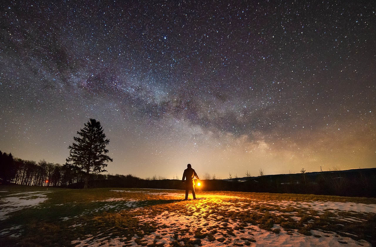 milky way, night, stars-4006343.jpg